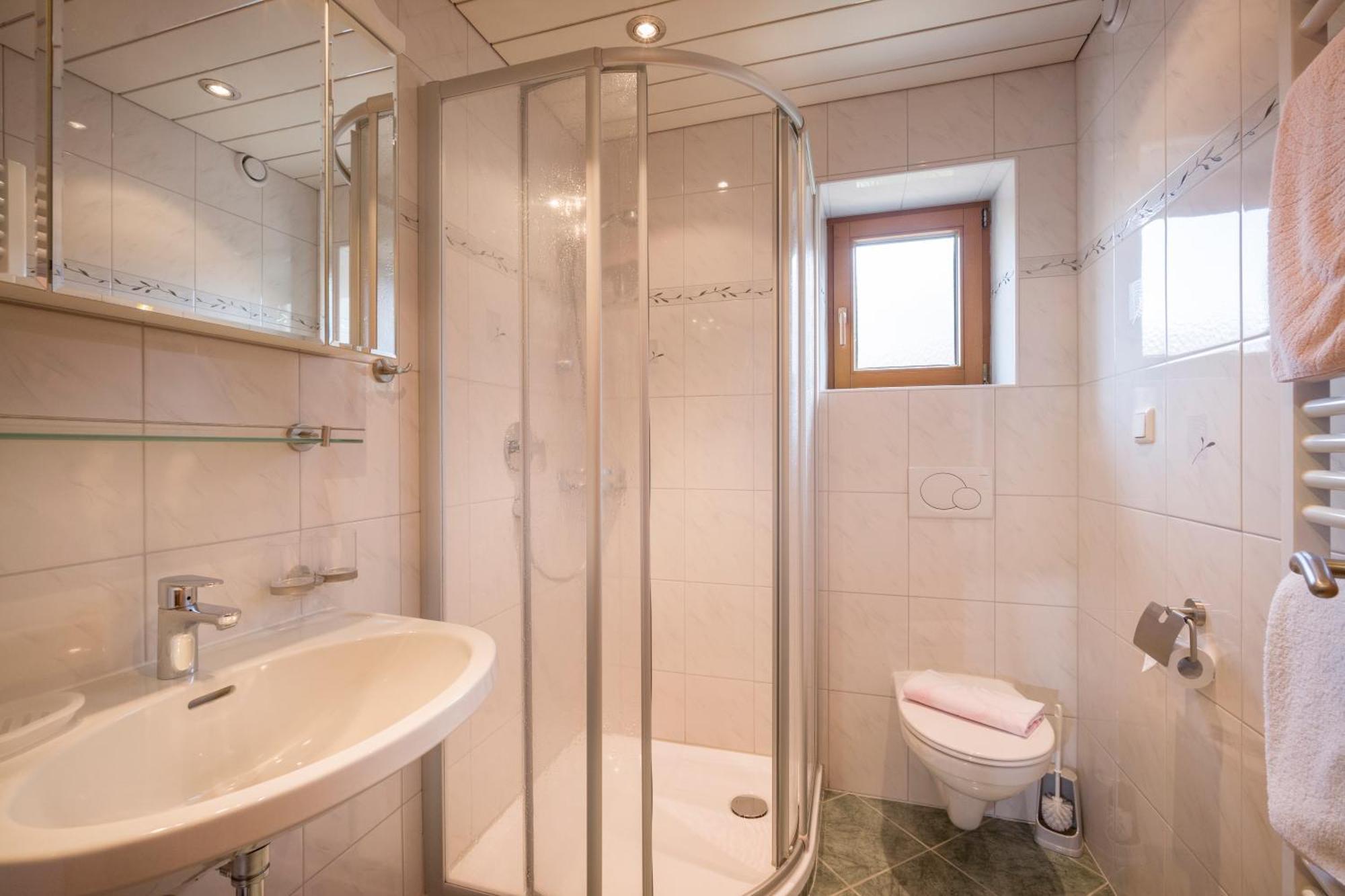 Haus Bergfriede Hotel Mayrhofen Ngoại thất bức ảnh